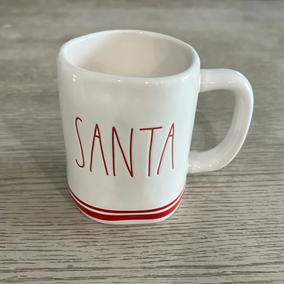 New Rae Dunn Santa Mug. Dishwasher and microwave safe. - Picture 1 of 3
